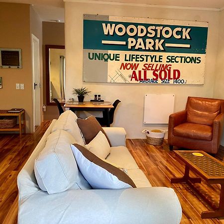 Woodstock Suite Nelson Exterior photo